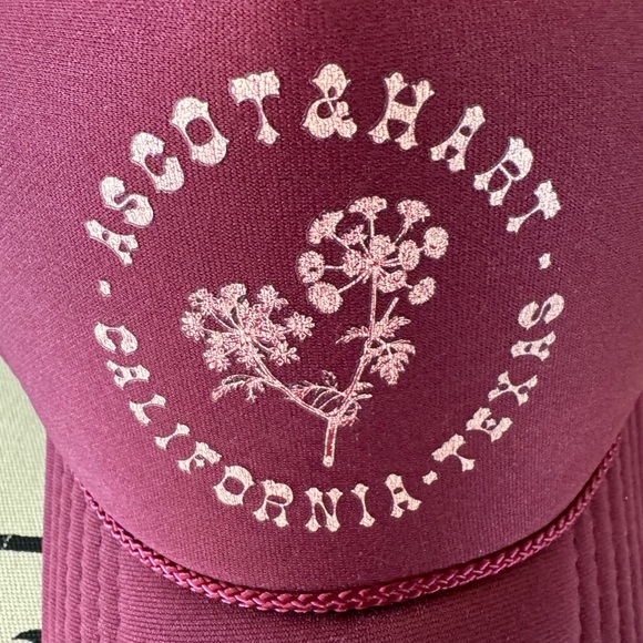 Ascot & Hart Floral Trucker Snapback Hat Cap Maroon Anthropologie - Picture 2 of 3